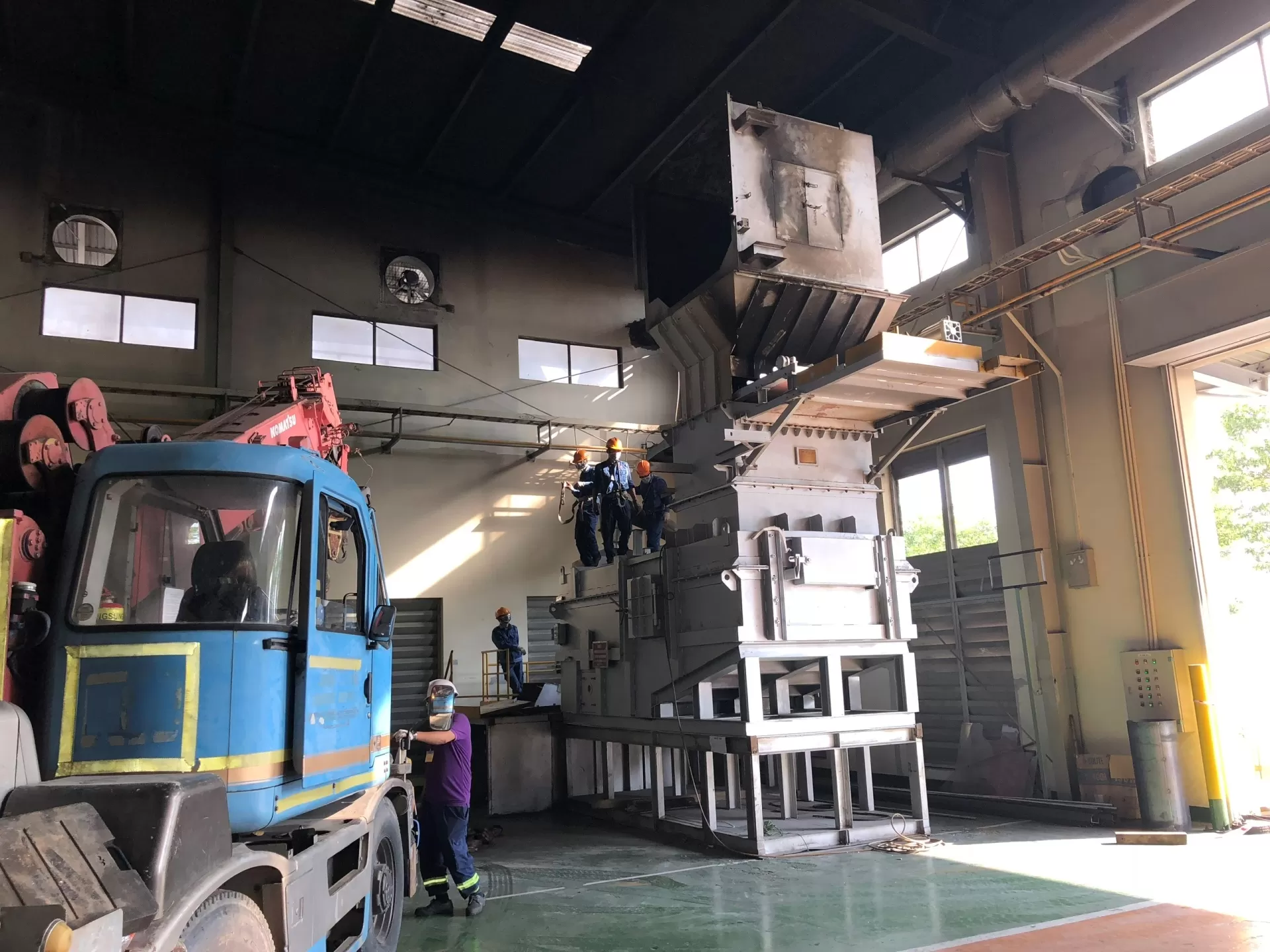 Dịch vụ sửa chữa và bảo hành