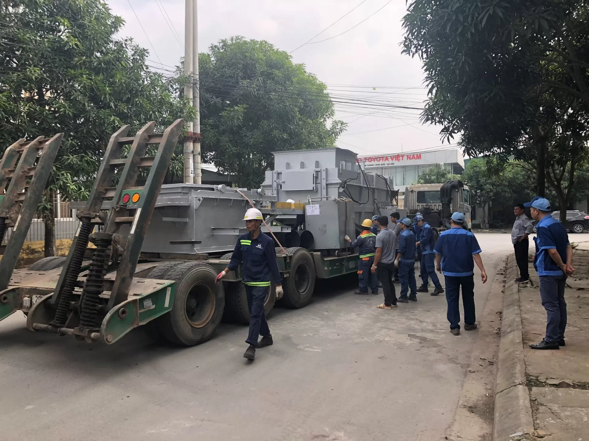 Dịch vụ sửa chữa và bảo hành