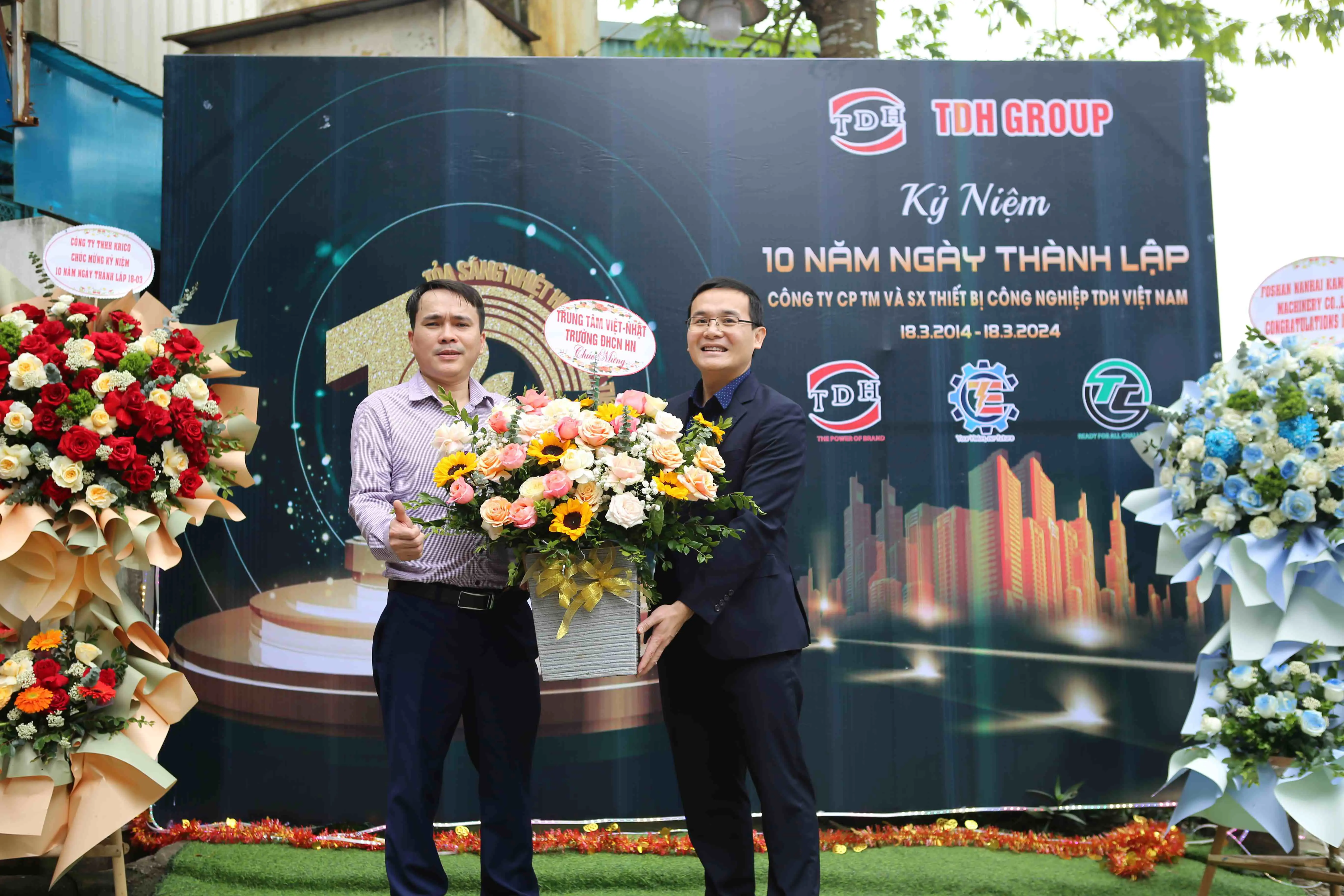 Sản phẩm công nghiệp nông thôn tiêu biểu